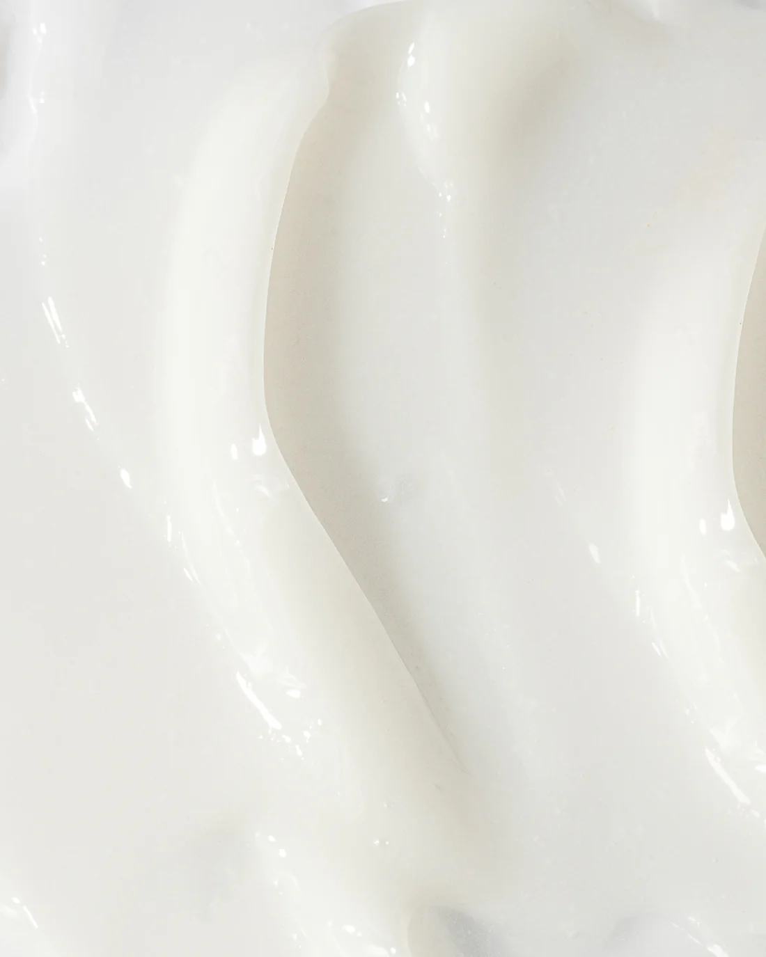 Vivier Acne Treatment Lotion white lotion texture