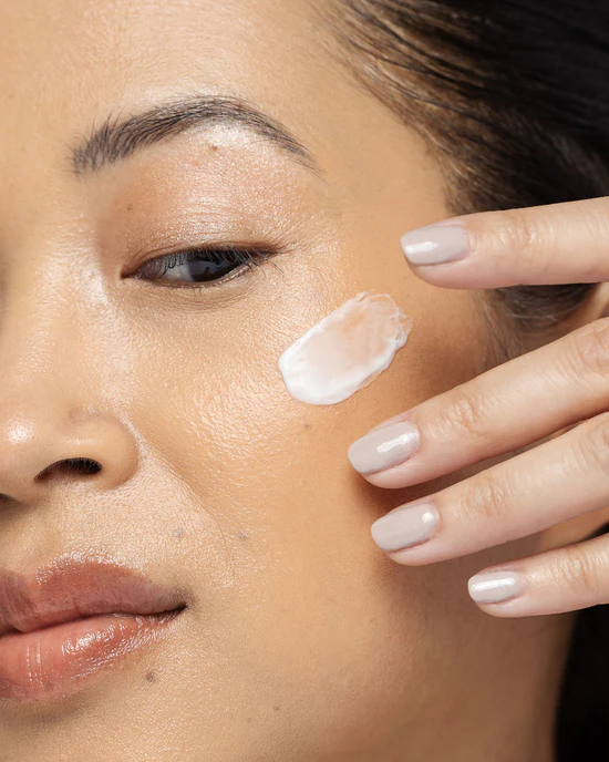 Vivier Daily Age-Defying Moisturizer application on a cheek