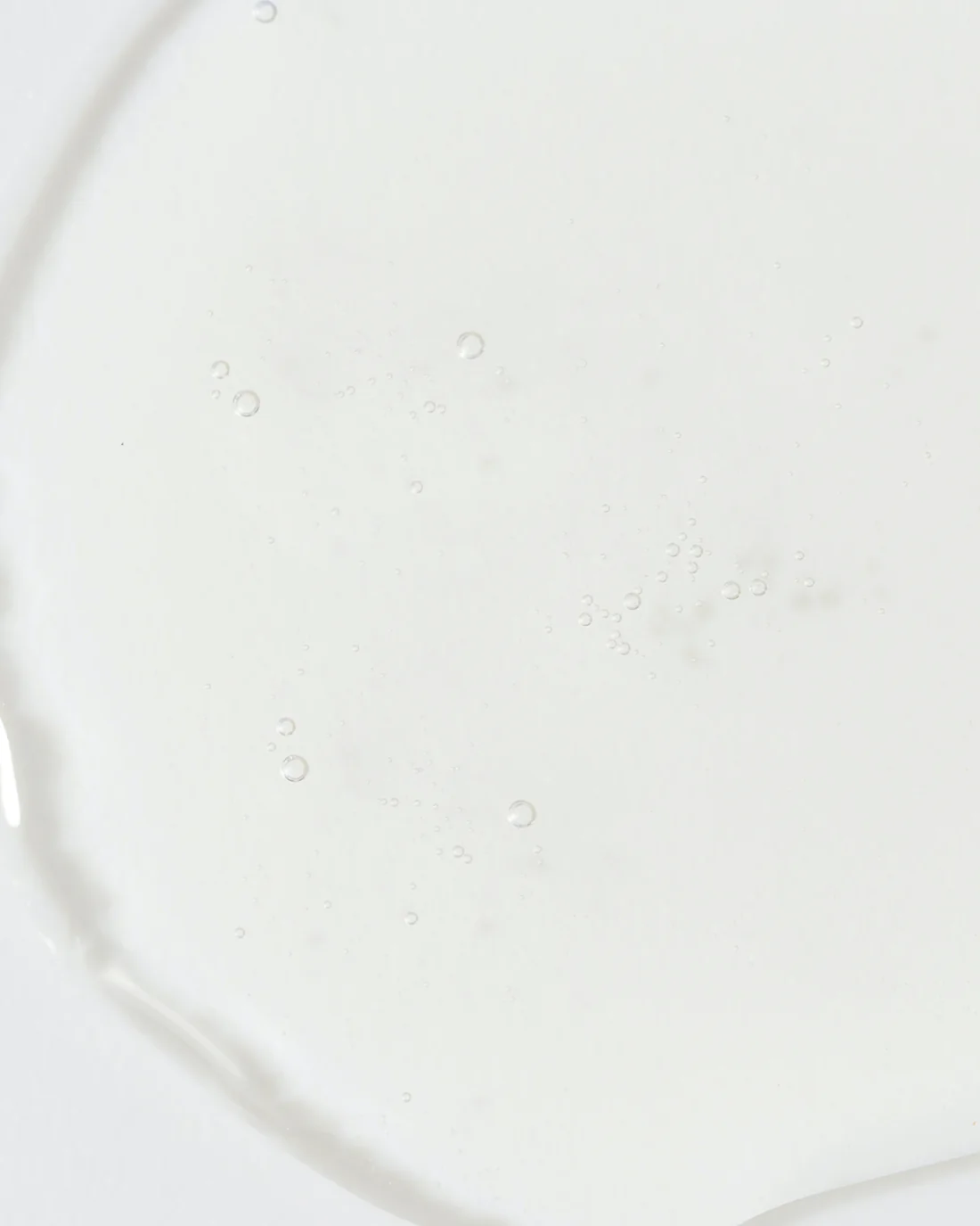 Vivier QuintiSerum clear serum texture with small bubbles